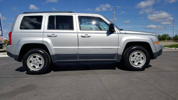 2011 Jeep Patriot Sport 4x4 6, 450 - - by dealer for sale in Muncie, IN – photo 5