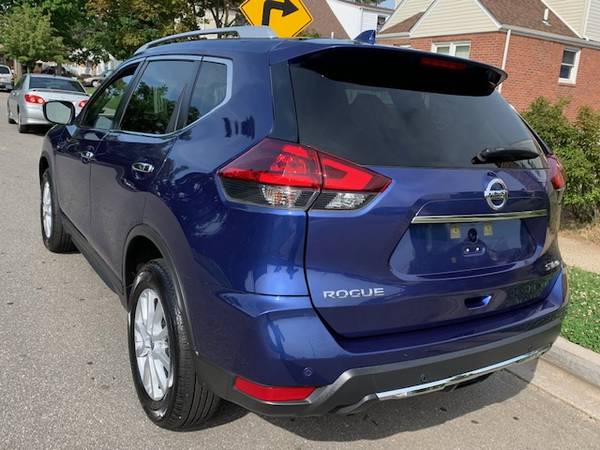 2019 Nissan Rogue SV for sale in Freeport, NY – photo 6