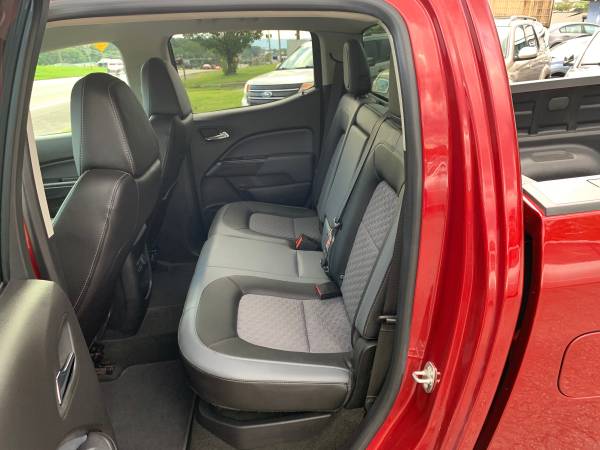 2017 Chevrolet Colorado 4WD Crew Cab 140.5" Z71*Perfect... for sale in Vinton, VA – photo 11