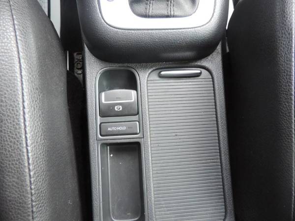 2011 Volkswagen Tiguan 4WD 4dr SE 4Motion wSunroof Navi - WE FINANCE... for sale in Lodi, CT – photo 19