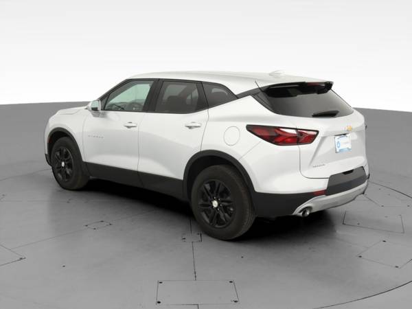 2020 Chevy Chevrolet Blazer 2LT Sport Utility 4D suv Silver -... for sale in Van Nuys, CA – photo 7