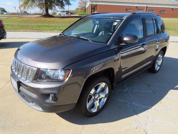 2015 Jeep Compass 4WD 4dr Latitude suv Gray - cars & trucks - by... for sale in Lyman, SC – photo 8