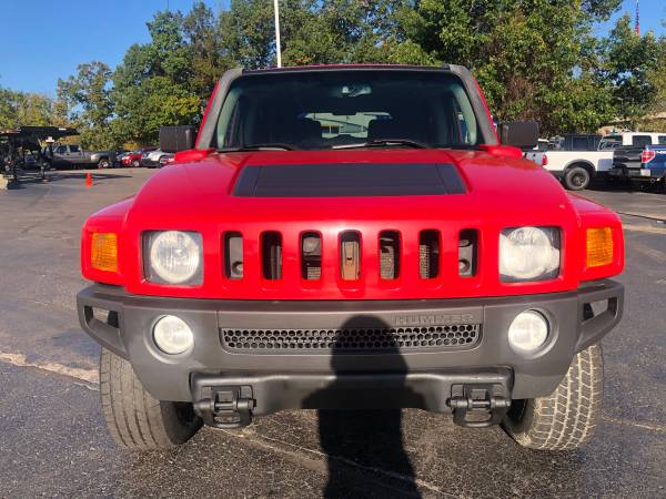 Clean! 2007 Hummer H3! AWD! Guaranteed Finance! for sale in Ortonville, MI – photo 8