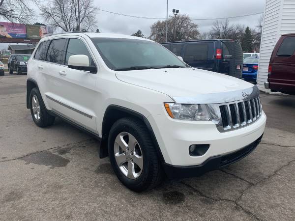 ★★★ 2012 Jeep Grand Cherokee Laredo 4x4 ★★★ for sale in Grand Forks, ND – photo 4