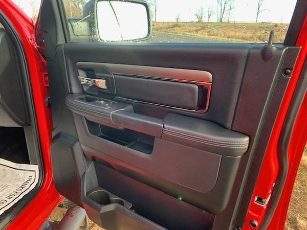 2017 Ram 1500 Crew Cab 4X4 Hemi 5.7L V8 "Loaded Laramie!" - cars &... for sale in Jerome, NV – photo 14