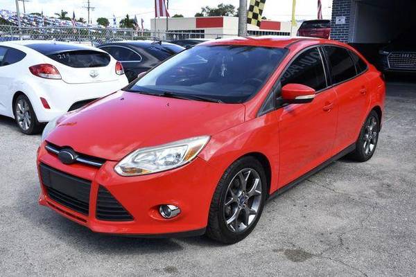 2013 Ford Focus SE Sedan 4D BUY HERE PAY HERE - - by for sale in Miami, FL – photo 4
