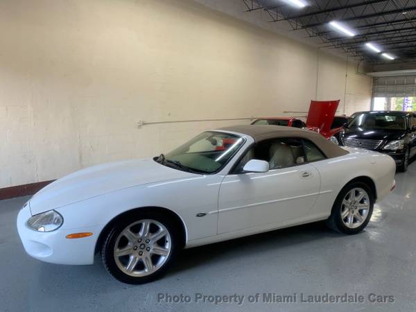 2000 Jaguar XK8 Convertible Garage Kept Low Miles Dealer Maintained... for sale in Pompano Beach, FL – photo 14