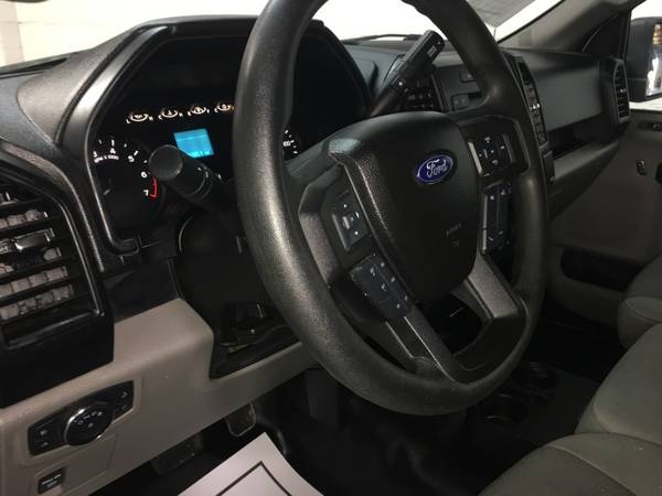 2018 Ford F-150 XL 3 5L V6 Work Truck w/Leer Lockable Utility Top for sale in Arlington, LA – photo 11