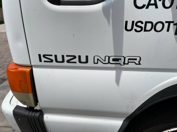 2005 Isuzu NQR diesel 20 foot box truck with lift gate - cars & for sale in El Monte, CA – photo 7