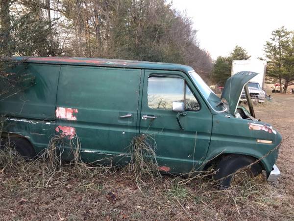 1981 Ford Econoline Van - - by dealer - vehicle for sale in Fayetteville, AR – photo 5