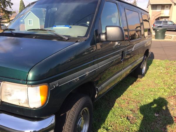 2000 FORD WHEELCHAIR VAN - cars & trucks - by owner - vehicle... for sale in Roseburg, OR – photo 2