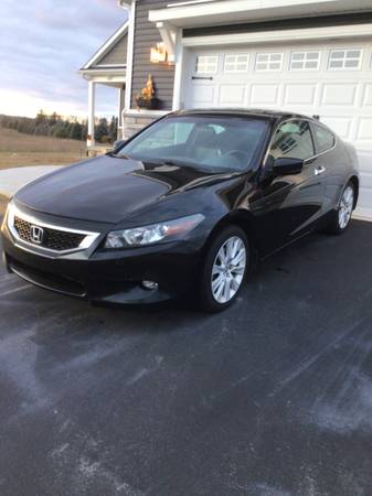 2009 Honda Accord EXL/Super Clean/Loaded/Very Sharp/$1,000 off! -... for sale in Gregory, MI – photo 2