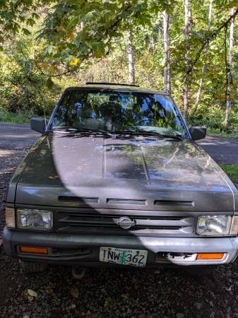 1993 Nissan Pathfinder for sale in Eugene, OR – photo 3