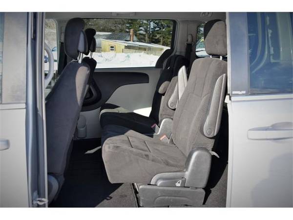 2014 Chrysler Town and Country Touring 4dr Mini Van - mini-van for sale in Fair Haven, NY – photo 18