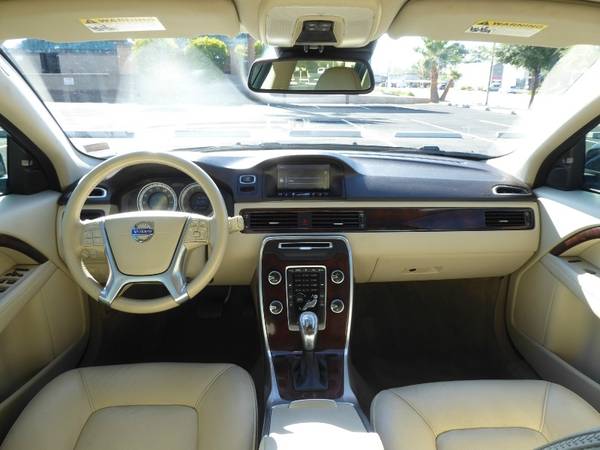2013 VOLVO XC70 4DR WGN 3.2L with AM/FM stereo w/CD/MP3/WMA player... for sale in Phoenix, AZ – photo 10
