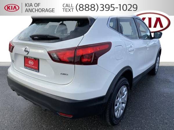 2019 Nissan Rogue Sport AWD S - cars & trucks - by dealer - vehicle... for sale in Anchorage, AK – photo 9