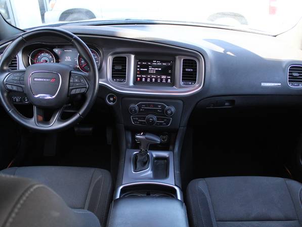 2019 Dodge Charger SXT - - by dealer - vehicle for sale in Elkhart, IN – photo 12