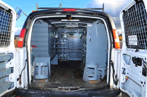 08 GMC Savanna 3500 Work Van Custom Shelves Clean Runs Great Carfax... for sale in Philadelphia, PA – photo 13
