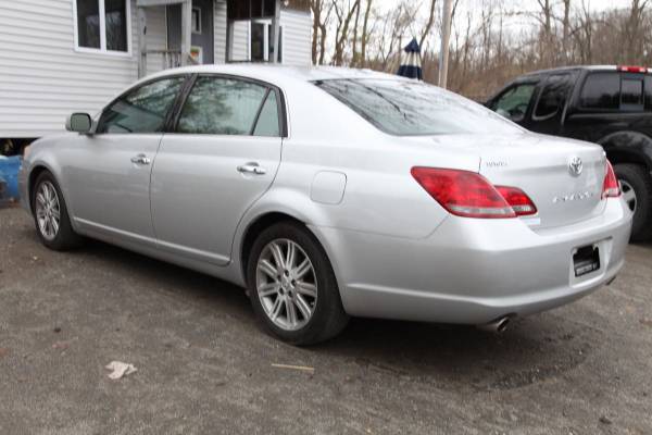 2009 Toyota Avalon - so nice - - by dealer - vehicle for sale in Northampton, MA – photo 2