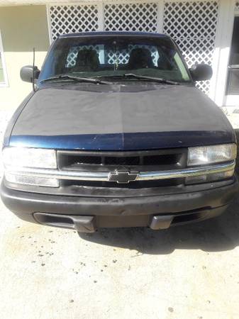 Chevy S10 2000, 4cyl, Manual transmision - cars & trucks - by owner... for sale in Clearwater, FL – photo 10