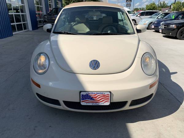 ★★★ 2007 Volkswagen New Beetle Convertible / Priced to Move! ★★★ -... for sale in Grand Forks, ND – photo 3