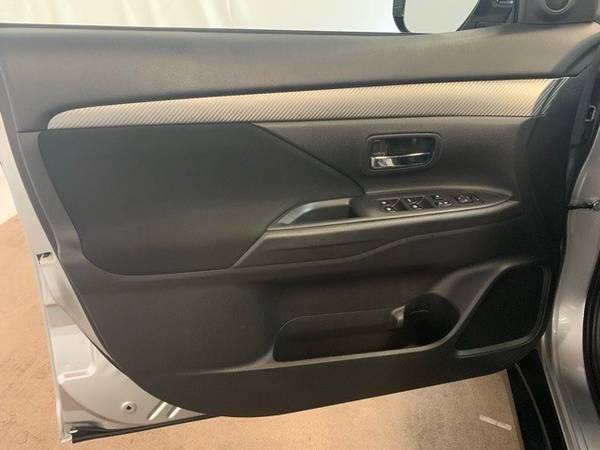 2018 Mitsubishi Outlander ES SUV for sale in Tigard, OR – photo 13