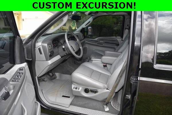 2003 Ford Excursion XLT The Best Vehicles at The Best Price!!! -... for sale in Green Cove Springs, FL – photo 6