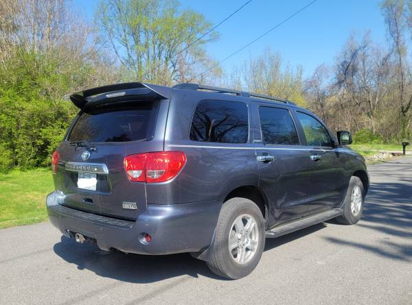 Toyota sequoia limited for sale in Nashville, TN – photo 4