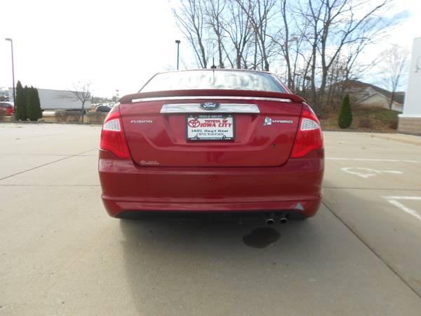 2011 Ford Fusion Hybrid - cars & trucks - by dealer - vehicle... for sale in Iowa City, IA – photo 7