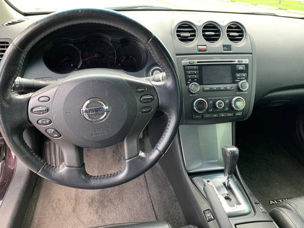 2011 Nisan Altima SL Coupe - Fully Loaded - Runs Perfect for sale in Temple Hills, District Of Columbia – photo 11