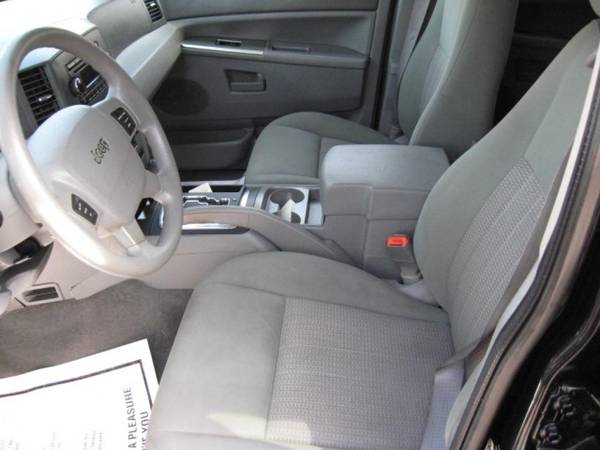 2007 Jeep Grand Cherokee Laredo 4WD - Hot Deal! - - by for sale in Prospect Park, NJ – photo 11