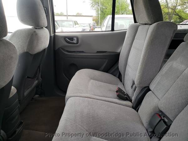 2006 Hyundai Santa Fe 4dr GLS FWD 2 7L Automatic - cars & for sale in Woodbridge, District Of Columbia – photo 8