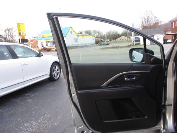 2013 Mazda Mazda5 Reliable van, drives awesome for sale in Roanoke, VA – photo 10