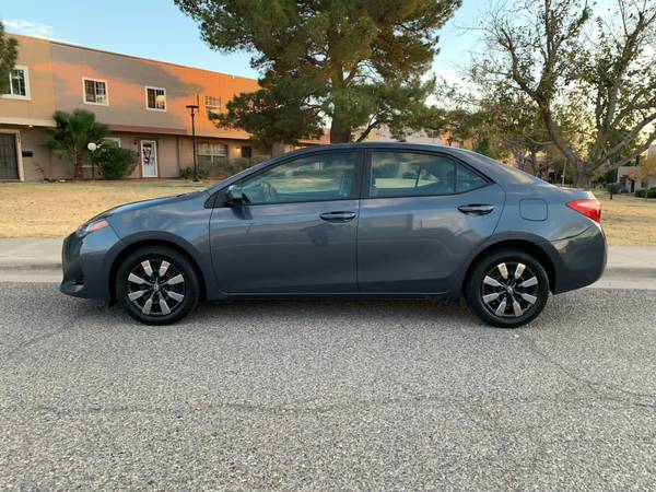 2017 TOYOTA COROLLA LE / CLEAN TITLE / 4 CYLINDER / 1 OWNER - cars &... for sale in El Paso, TX – photo 2