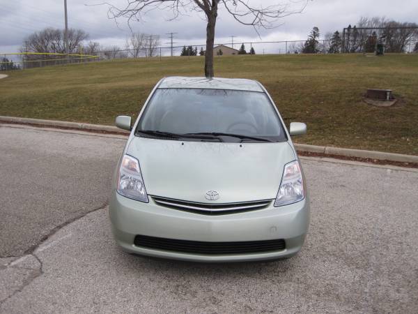 2006 Toyota Prius, 173Kmi, B/U Cam, Bluetooth, AUX Free Warranty -... for sale in West Allis, WI – photo 2