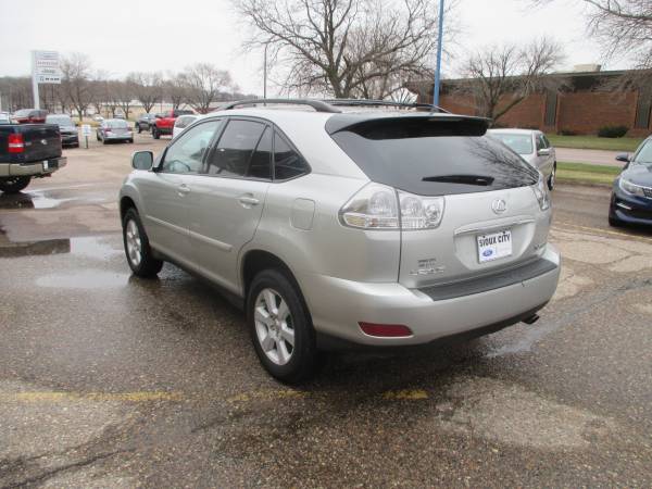 2005 Lexus RX330 AWD - - by dealer - vehicle for sale in Sioux City, IA – photo 3