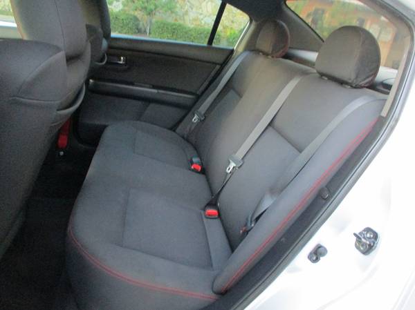 2009 NISSAN SENTRA SE-R SPEC -V * RARE 6 SPEED WITH RED STITCHING -... for sale in Clearwater, FL – photo 17