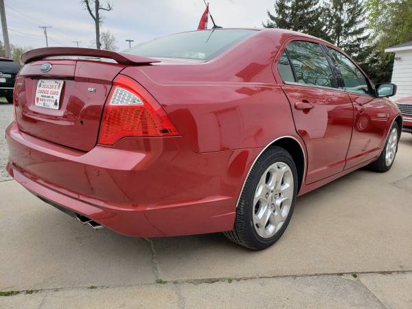 2010 Ford Fusion SE excellent condition - - by dealer for sale in Highland, IL – photo 7