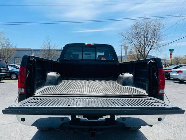 2004 Ford F250 Super Duty 8ft Bed 4D 4x4 Low Mileage Mint Condition for sale in Halltown, WV – photo 23