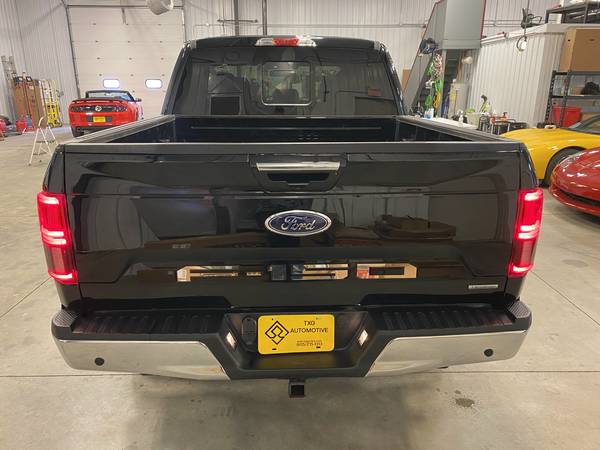 2018 Ford F-150 Lariat Crew Cab - - by dealer for sale in Sioux Falls, SD – photo 8