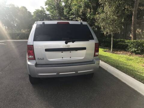 2007 Jeep Grand Cherokee 4x4 - cars & trucks - by owner - vehicle... for sale in Sarasota, FL – photo 4