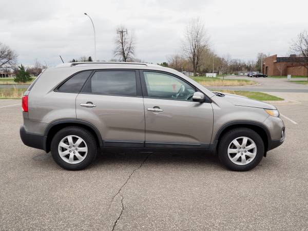 2012 Kia Sorento LX - - by dealer - vehicle automotive for sale in Hastings, MN – photo 3