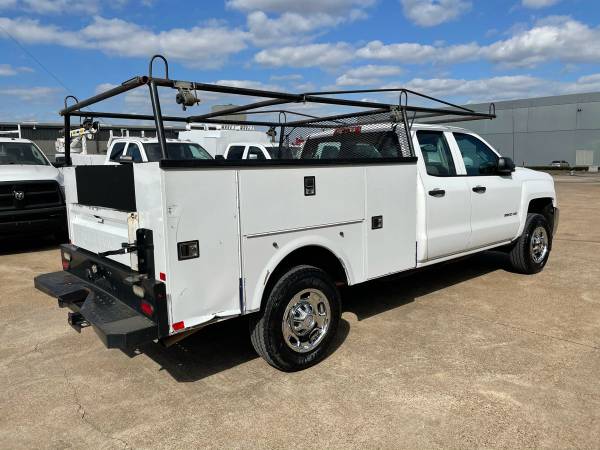 2015 Chevrolet 2500HD Crewcab Service / Utility Bed Ladder Rack V8 -... for sale in Mansfield, TX – photo 3
