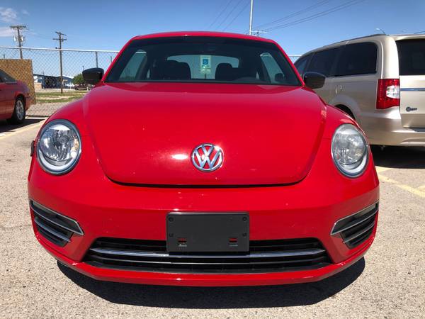 2013 Volkswagen Beetle!! - cars & trucks - by dealer - vehicle... for sale in El Paso, TX – photo 3