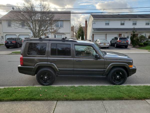 2006 JEEP COMMANDER - cars & trucks - by owner - vehicle automotive... for sale in Oceanside, NY – photo 5