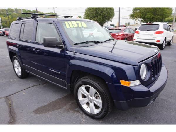 2014 Jeep Patriot FWD 4dr Latitude - - by dealer for sale in Knoxville, TN – photo 2