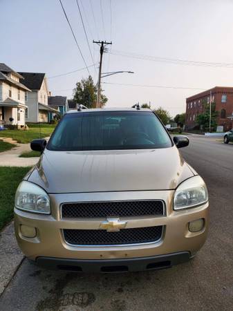 2005 Chevrolet Uplander LT - cars & trucks - by owner - vehicle... for sale in Frankfort, IN – photo 2