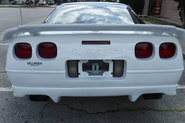 1996 Chevy Chevrolet Corvette Base 2dr Hatchback coupe White for sale in Springdale, AR – photo 5