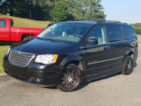 WHEELCHAIR ACCESSIBLE AUTO SIDE ENTRYVAN W/ HAND CONTROLS 103K MILES for sale in Shelby, NC – photo 3