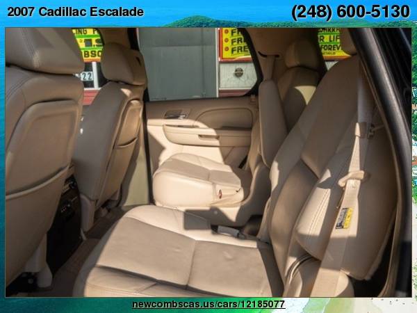 2007 Cadillac Escalade Base All Credit Approved! for sale in Auburn Hills, MI – photo 10